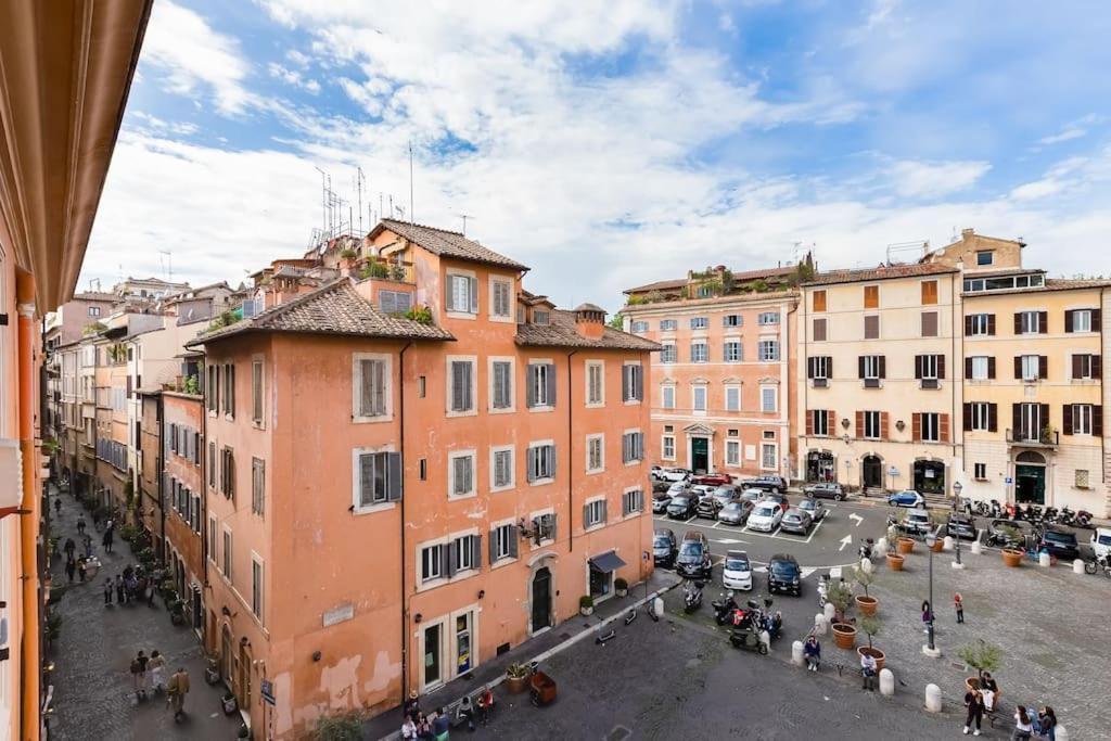 Luminous Apartment Few Steps From Piazza Navona Eksteriør billede
